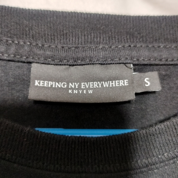 KNYEW T-shirt - Picture 2 of 2